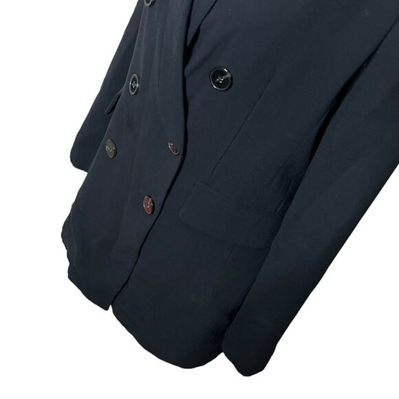 Welcome to my closet! - Picture 7 of 12